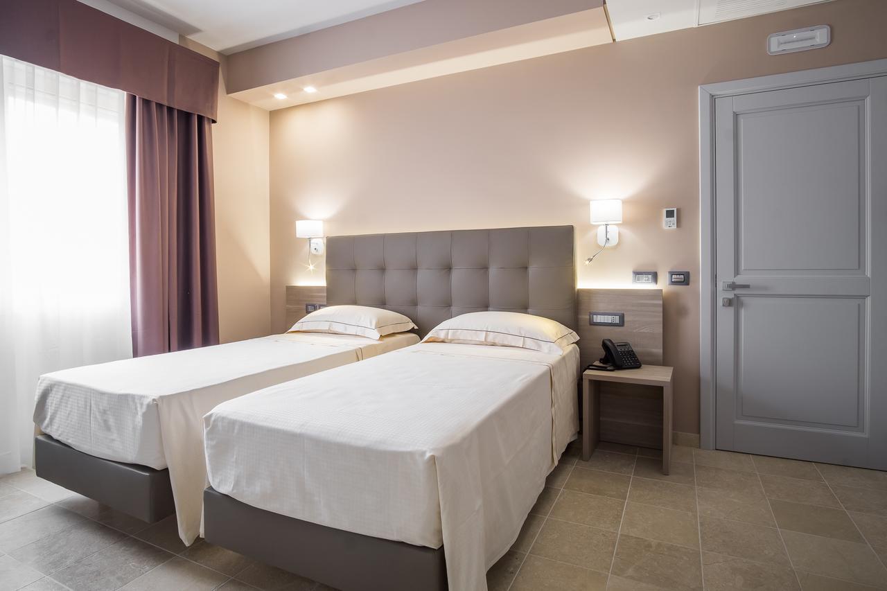 Netum Hotel Noto Exterior photo